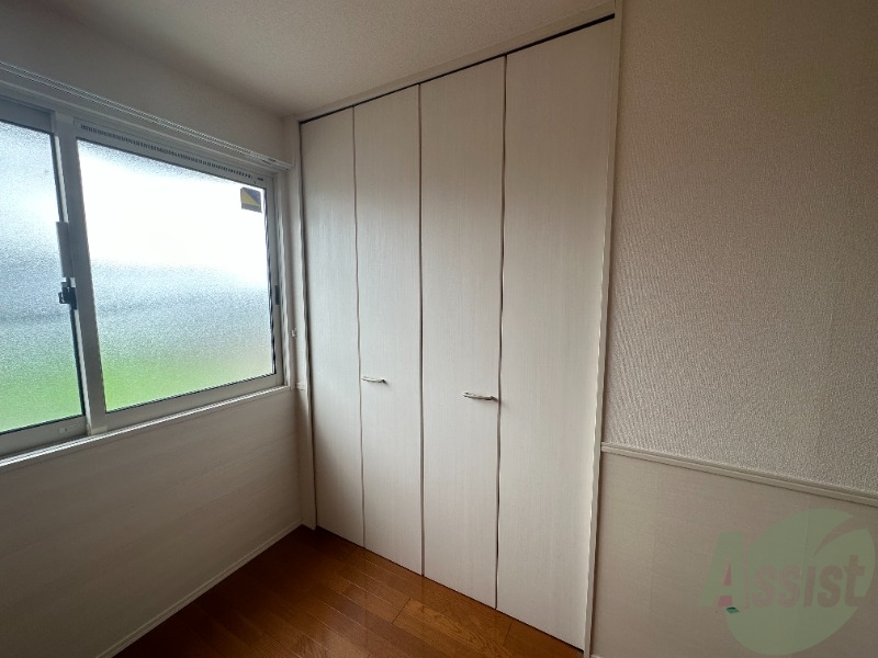 収納　収納スペースはこんな感じで大きさは十分ありますね。