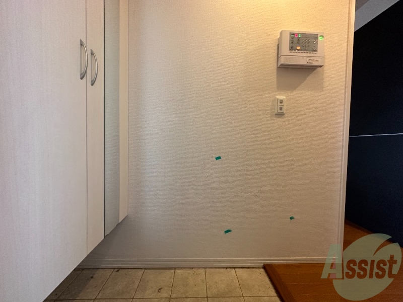 玄関　玄関でございます。毎日の出入りはこちらから。