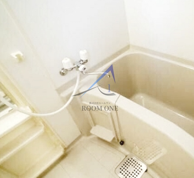 バス・シャワールーム　お風呂です。