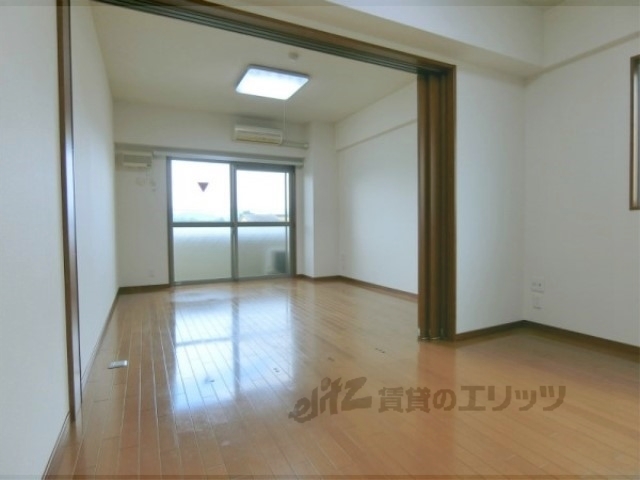 居室・リビング　洋室