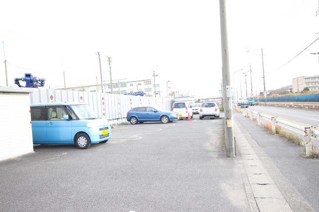 駐車場　【空要確認】