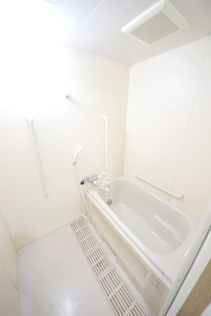 バス・シャワールーム　～さっぱりしましょう～別号室参考写真