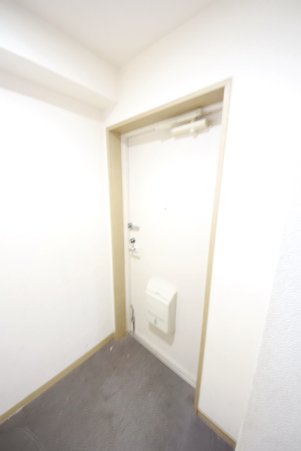 玄関　～行ってきます～別号室参考写真