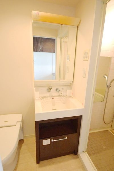 洗面設備　★独立洗面台★