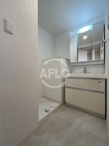 洗面設備　プレジオ東三国　洗面台