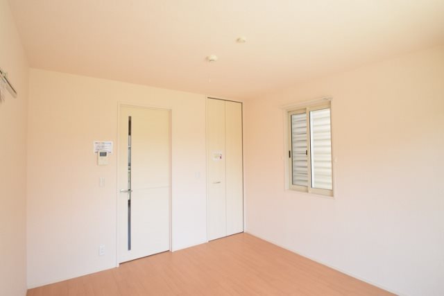 居室・リビング　別部屋参考写真