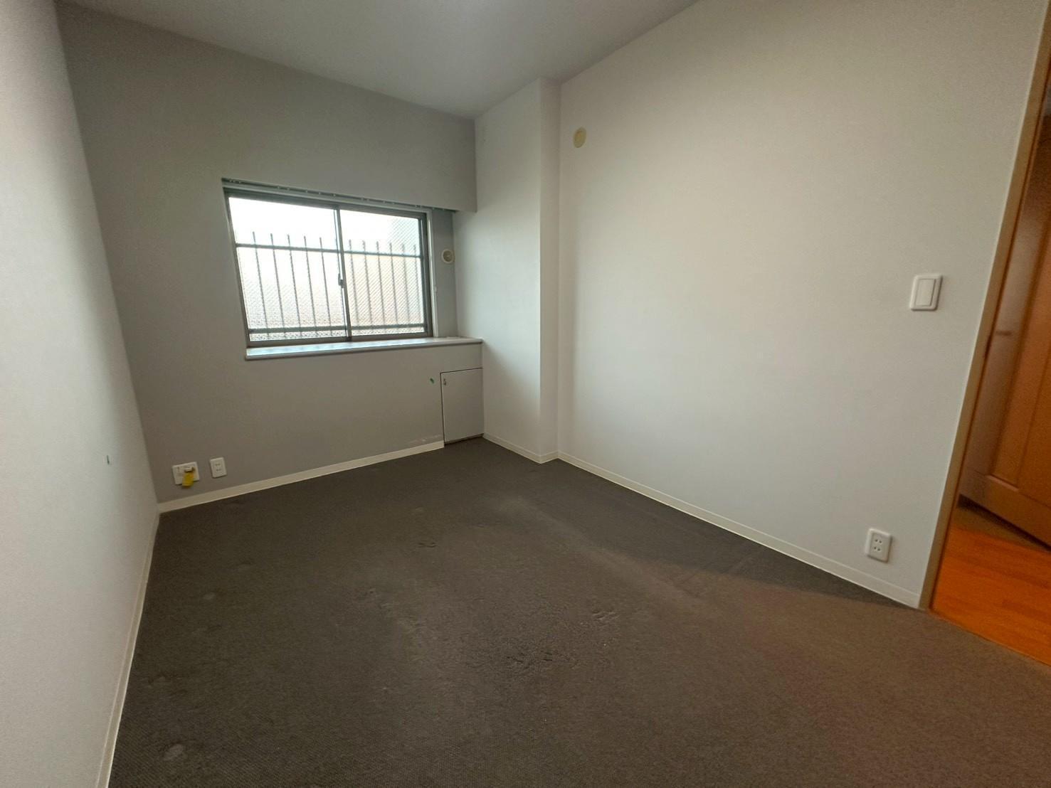 その他部屋・スペース　寝室としても利用出来る5帖の洋室です