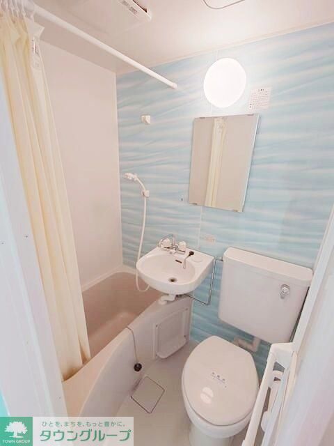 バス・シャワールーム