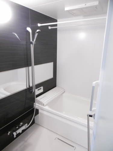 バス・シャワールーム　浴室