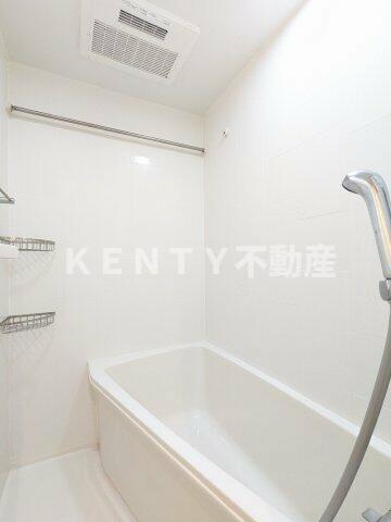 バス・シャワールーム　お風呂です