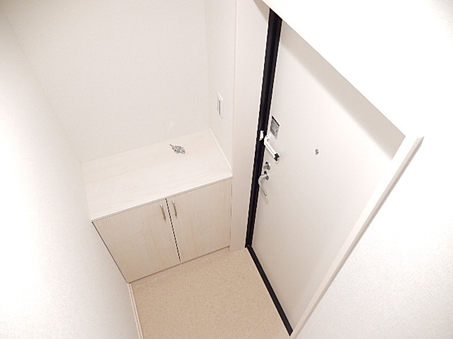 玄関　同シリーズの画像参照