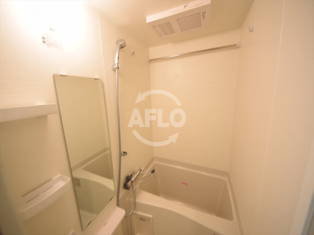 バス・シャワールーム　アドバンス大阪ドーム前アヴェニー　浴室換気乾燥暖房機付バスル