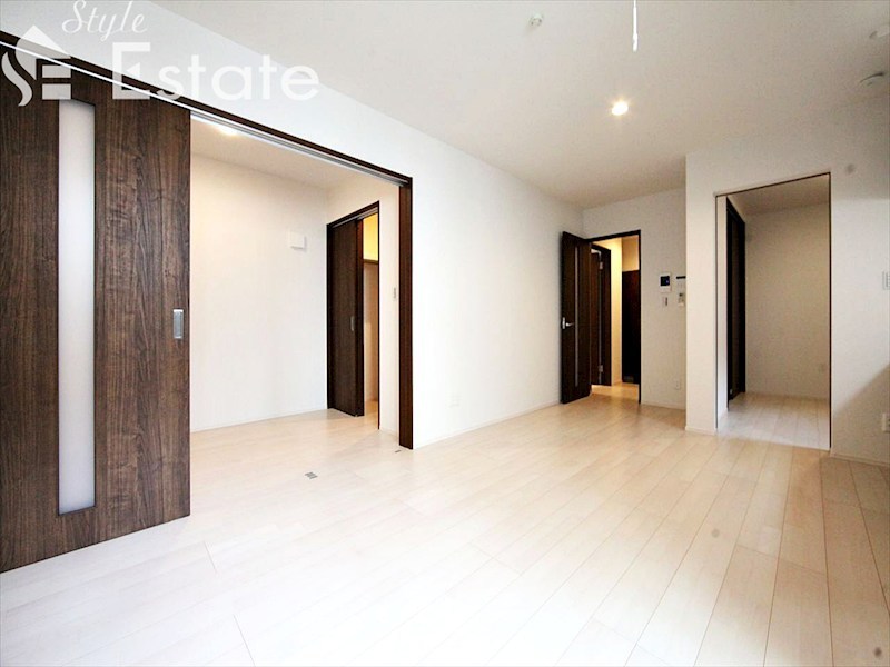 居室・リビング　同仕様画像