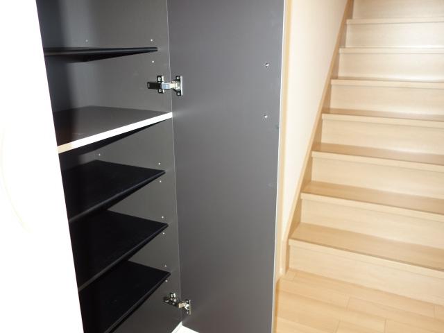 その他設備　下駄箱