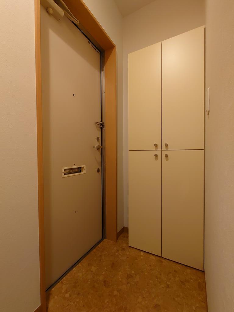 玄関　JM FUJISTA8　八潮市南後谷　草加駅　賃貸アパート