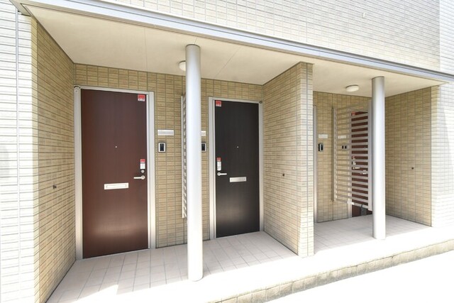 エントランス　エントランス