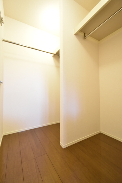 収納　ウォークインクローゼット