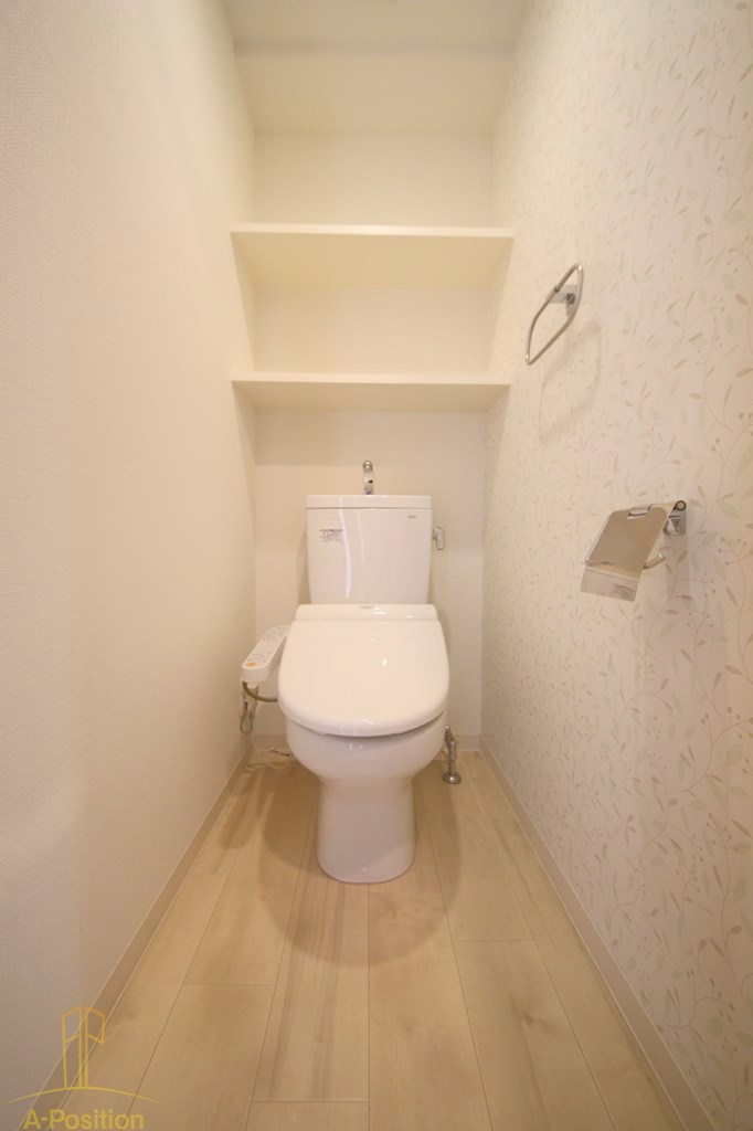 トイレ　アネスト谷町