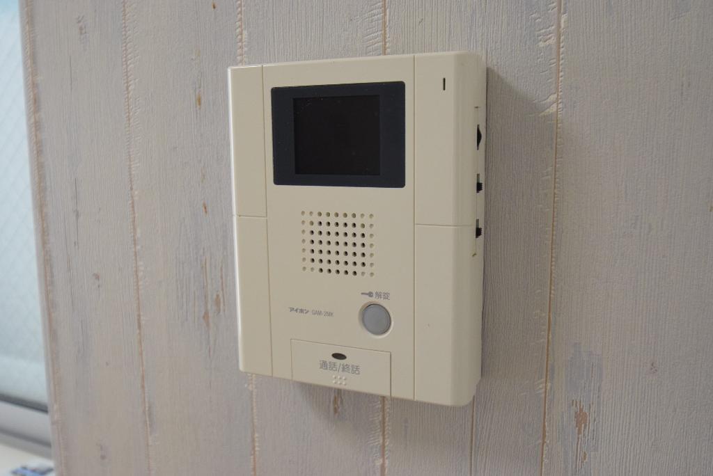 セキュリティ　カメラ付インターホン