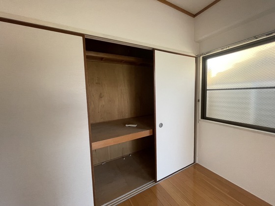収納　※別部屋の写真です