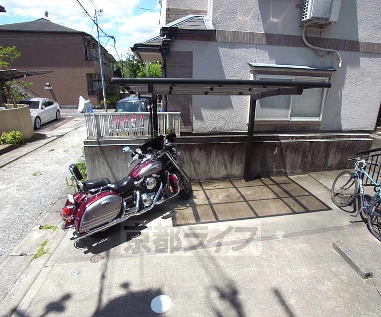 収納　天井までのロングな収納が有りますよ