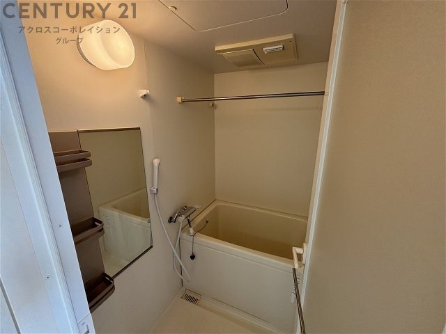 バス・シャワールーム　バストイレ別でおすすめです！