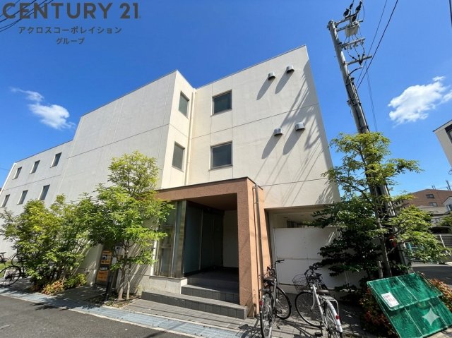 建物外観　安心のオートロック付きです♪