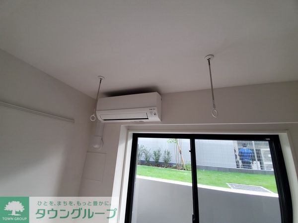 スーパー　サミットストア弦巻通り店（スーパー）まで710m