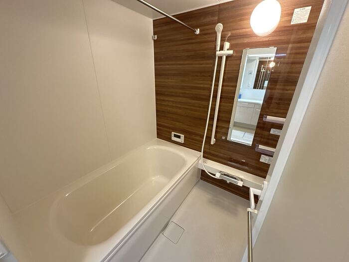 バス・シャワールーム　浴室