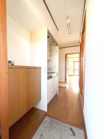 玄関　明るい玄関です