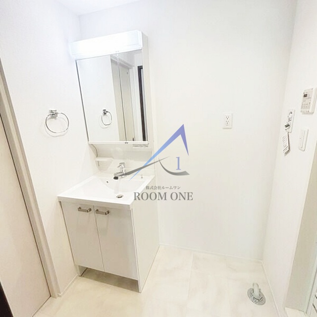 洗面設備　洗面台です。