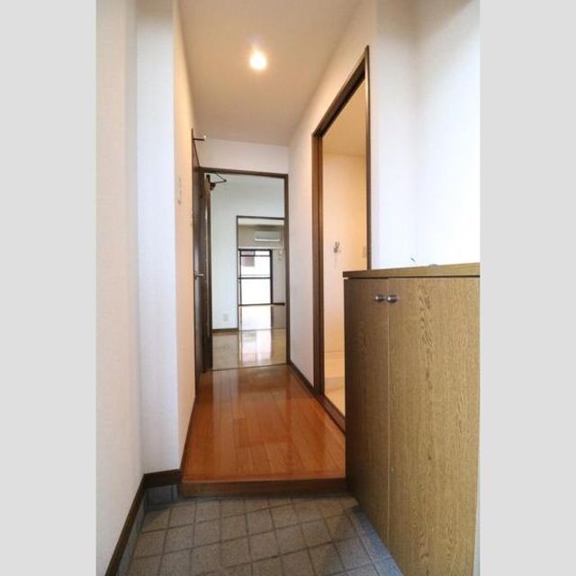 玄関　【玄関】別部屋写真の為、現状優先