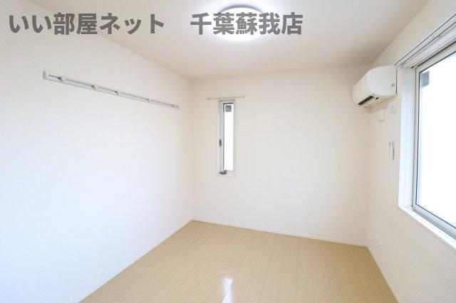 その他部屋・スペース　落ち着いて過ごせるお部屋なので、寝室にいかがでしょうか