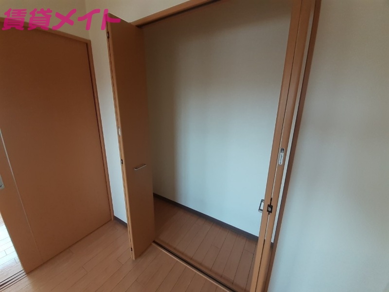 収納　別部屋参考写真です。