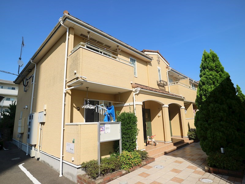 建物外観　トーマスリビングでは、全物件初期費用分割・クレジットカード利