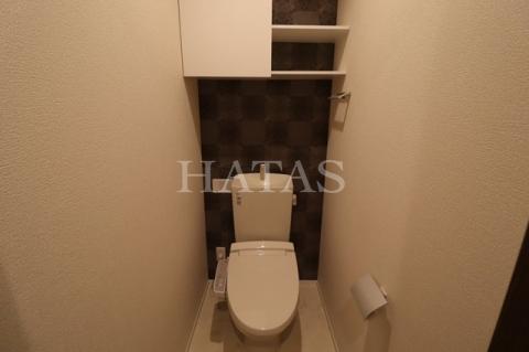 トイレ　同物件別部屋です。