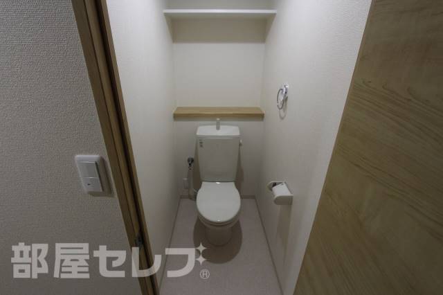 トイレ　※５０３号室撮影