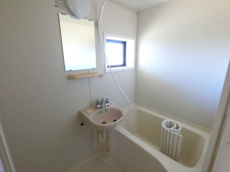 バス・シャワールーム　図面と現状に相違がある場合には現状を優先