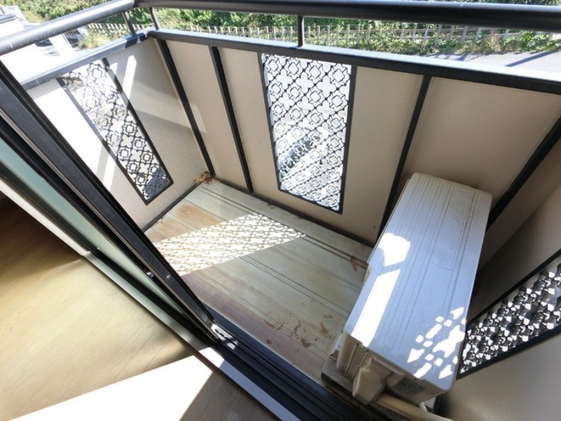 バルコニー　図面と現状に相違がある場合には現状を優先