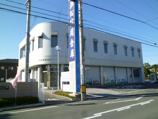 銀行　浜松いわた信用金庫曳馬支店（銀行）まで428m