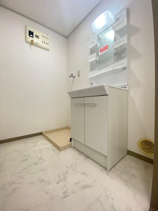 洗面設備　洗面化粧台