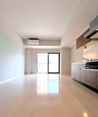 居室・リビング　リビング