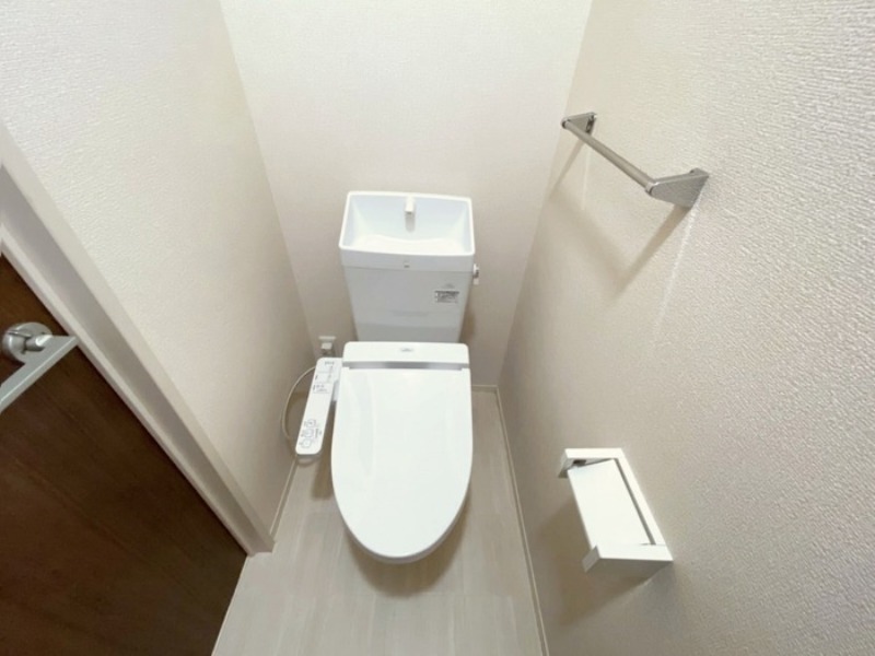 トイレ　図面と現状に相違がある場合には現状を優先