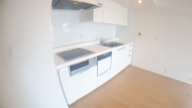 キッチン　同反転タイプ