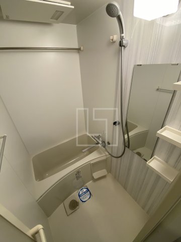 バス・シャワールーム　S-RESIDENCE西長堀　浴室