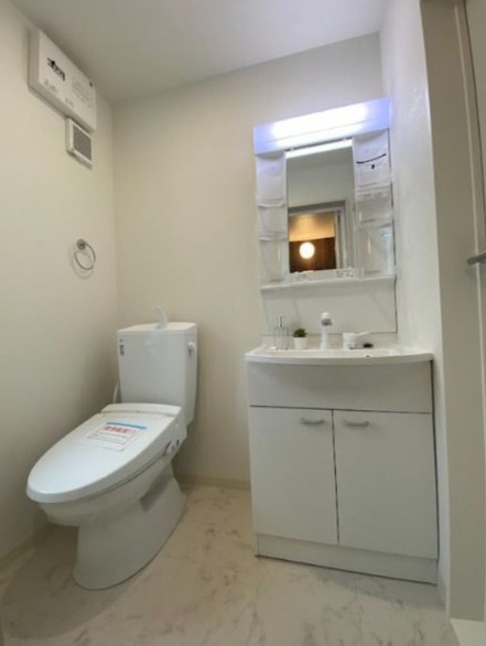 トイレ　※家具備品は付帯しません
