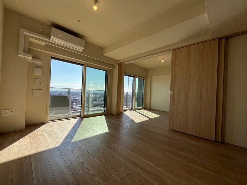 居室・リビング　※写真は別部屋参考画です。