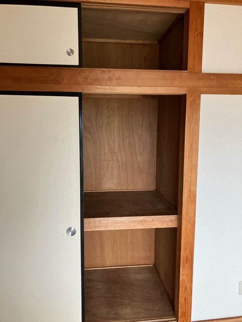 収納　和室6帖のお部屋にある天袋付き押入れです！かさばるお布団や季