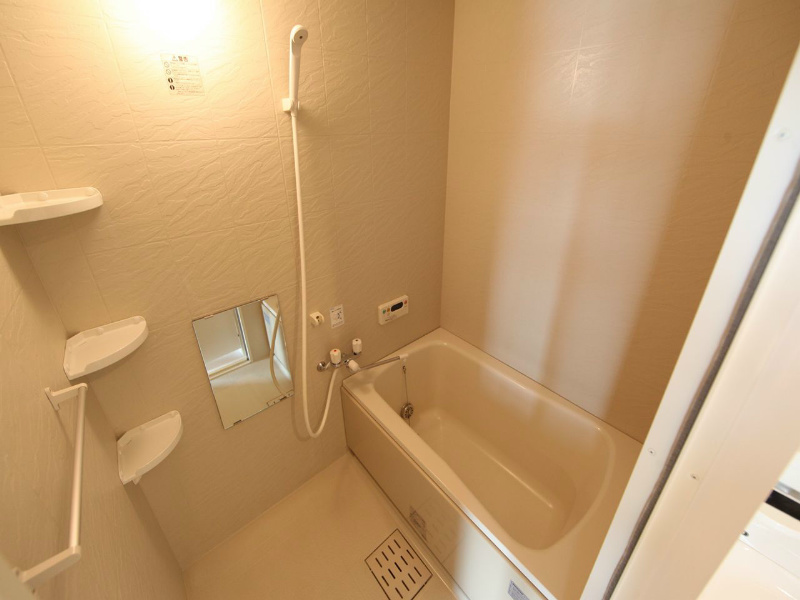 バス・シャワールーム　追い焚き機能付お風呂　自動湯張り機能付