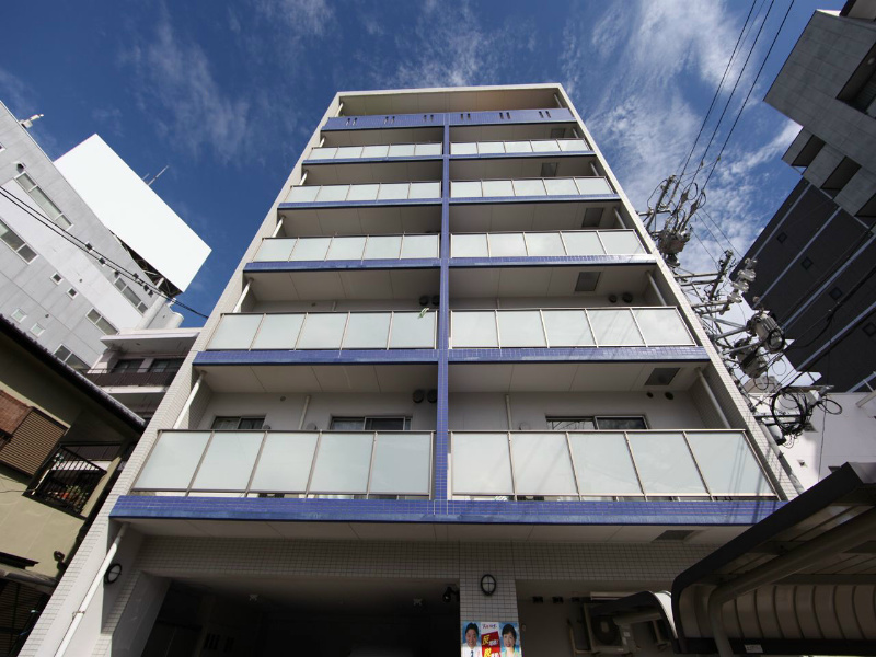 建物外観　外観　オートロック付　全部屋角部屋